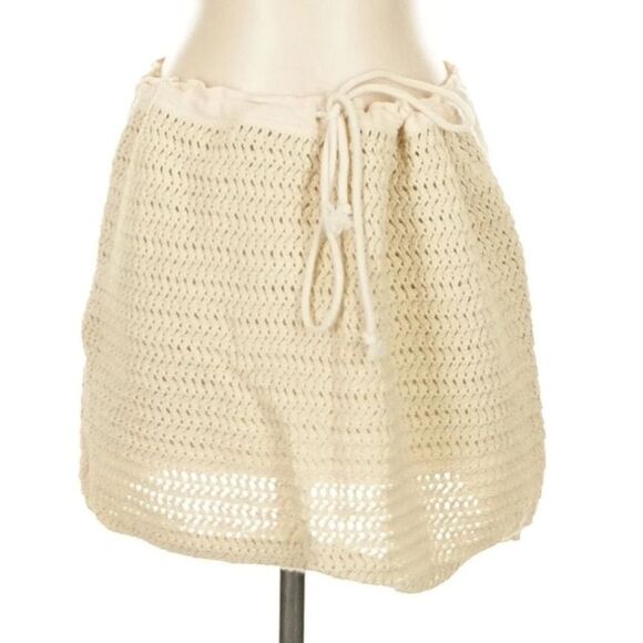 Free People BEACH 100% Cotton Brandi Mini Crochet Knit Skirt Bathing Suit Cover - Picture 2 of 4